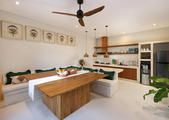 Reviva - 3br Villa Seminyak