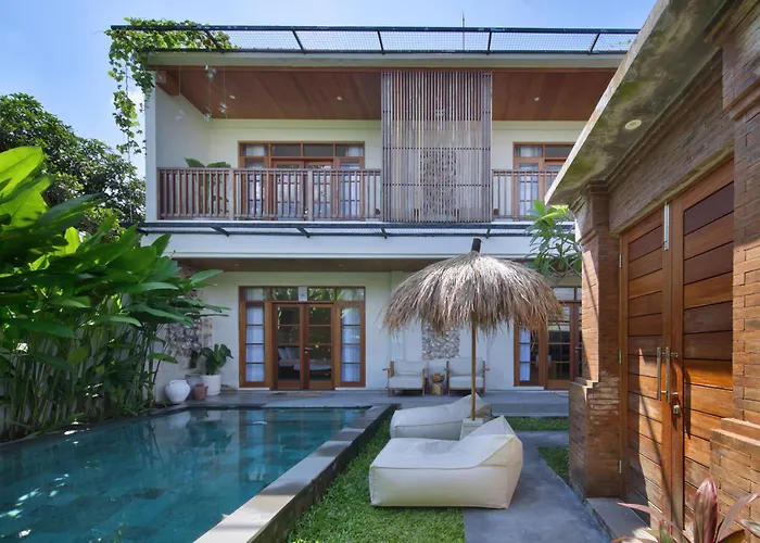 Villa Reviva - 3br Seminyak